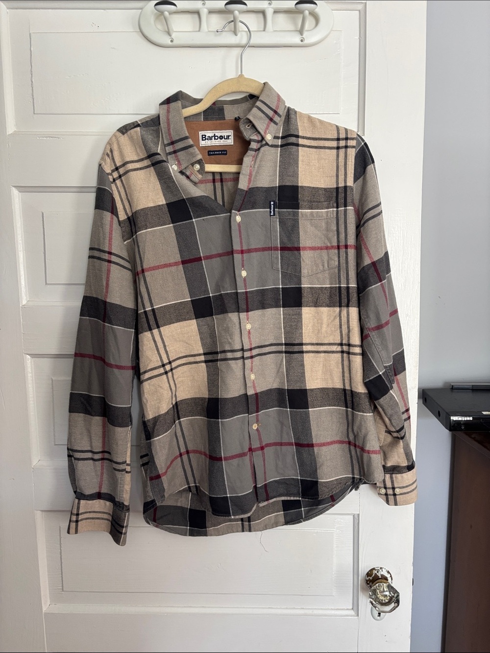 Barbour Men’s Beige Plaid Button-Down Shirt